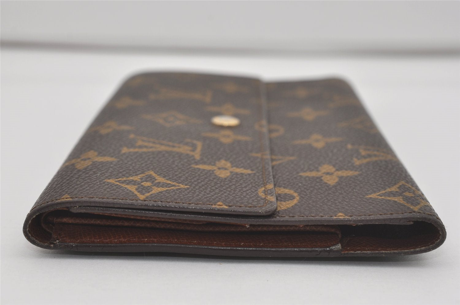 Authentic Louis Vuitton Monogram Porte Tresor International M61215 Wallet 7540I