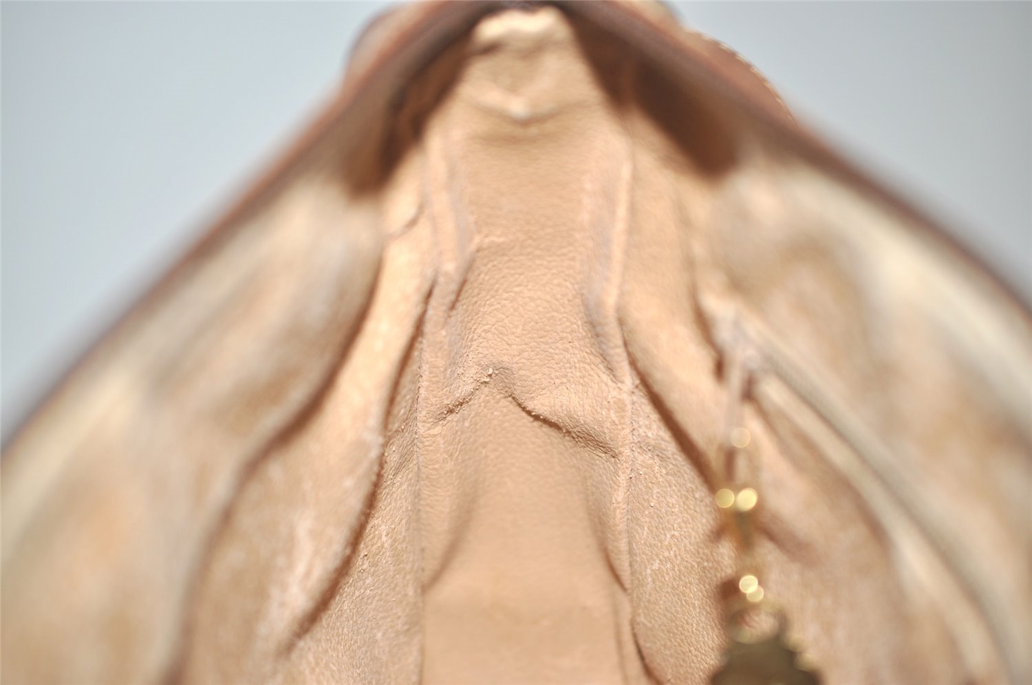 Authentic GUCCI Micro GG PVC Leather Shoulder Cross Body Bag Brown Junk 7546I