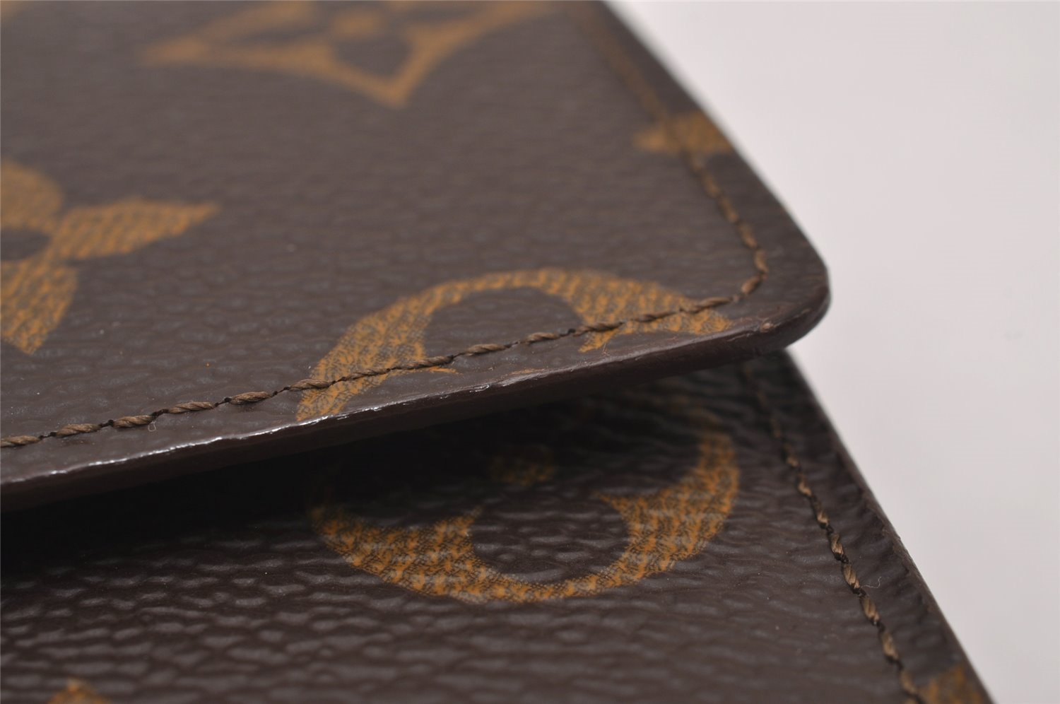 Authentic Louis Vuitton Monogram Porte Tresor International M61215 Wallet 7552I