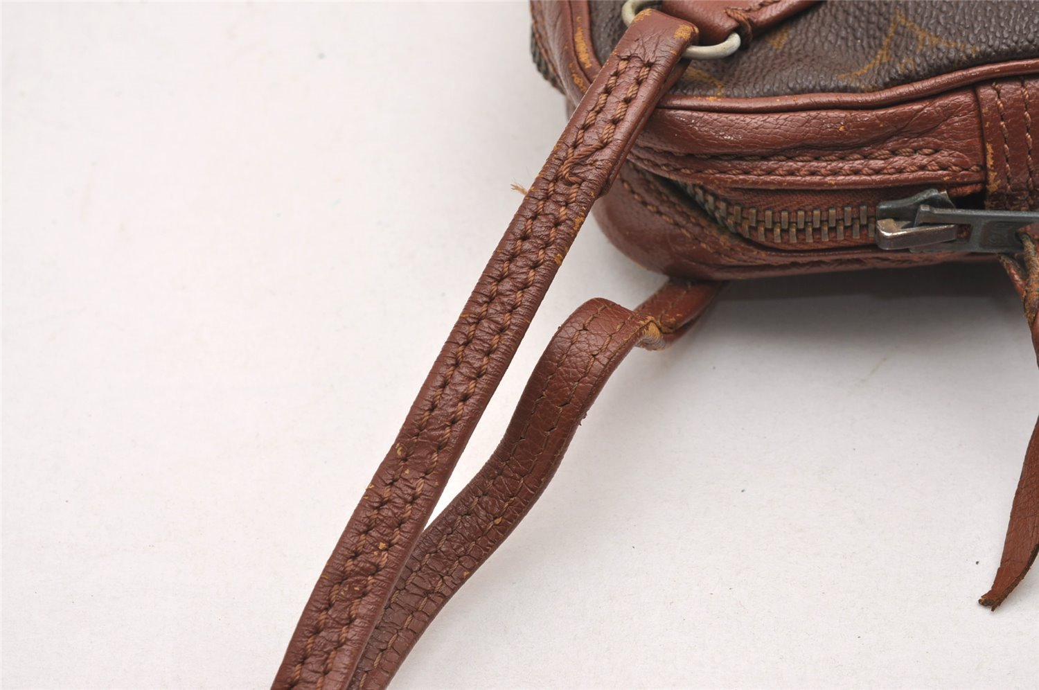 Authentic Louis Vuitton Monogram Pochette Sport Clutch Hand Bag Old Model 7556I