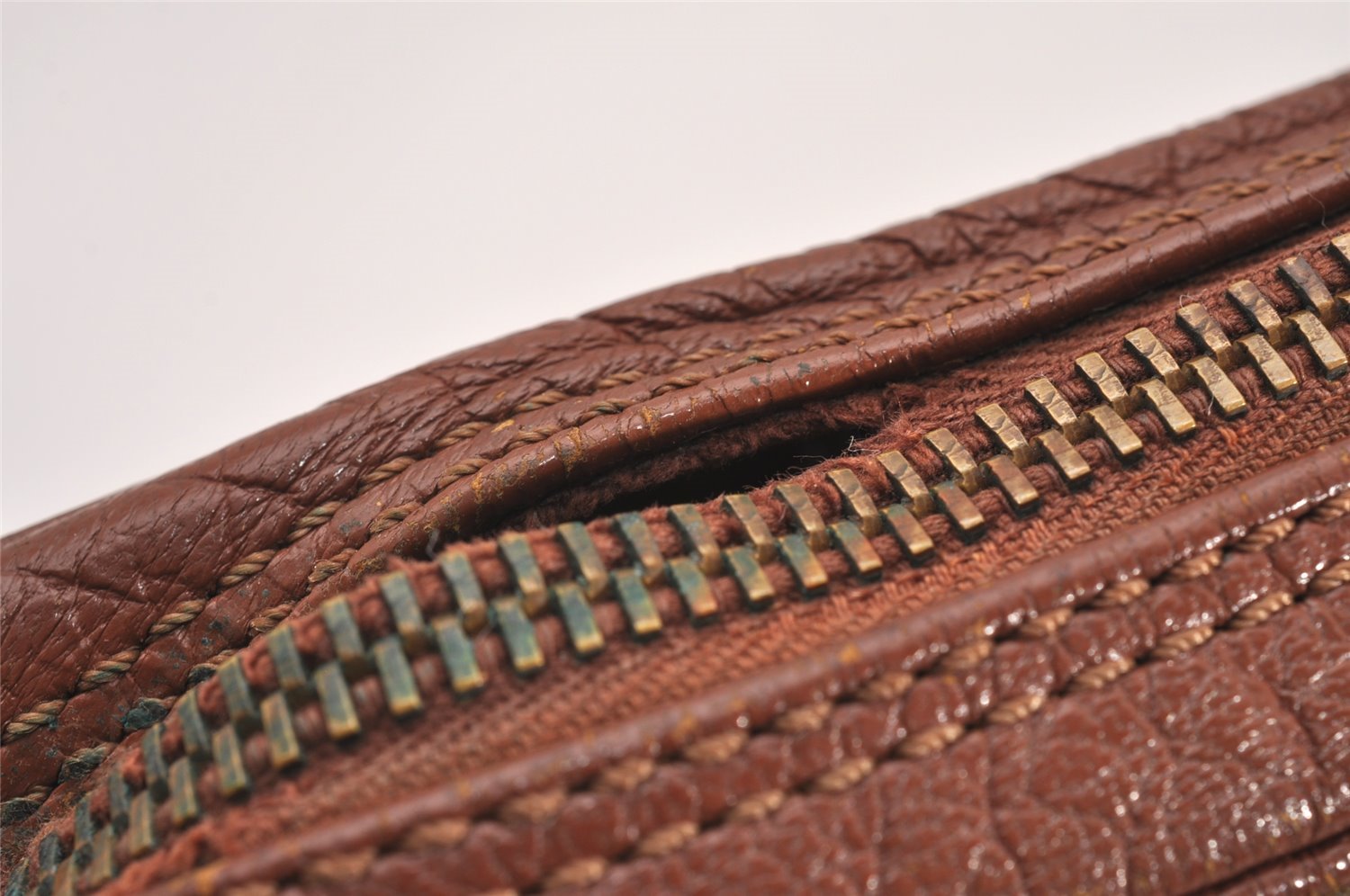 Authentic Louis Vuitton Monogram Pochette Sport Clutch Hand Bag Old Model 7556I