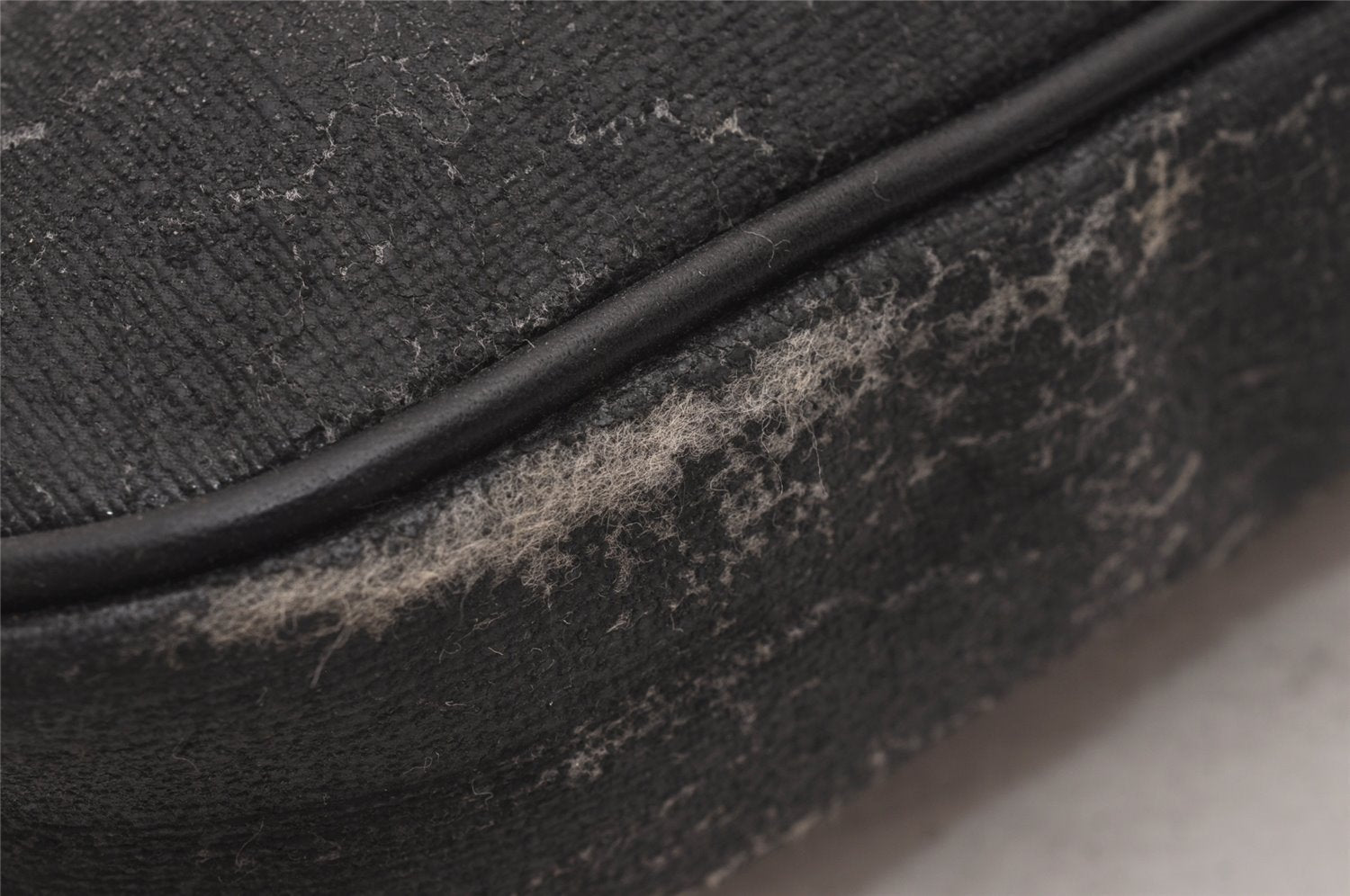 Authentic GUCCI Vintage Pouch Purse PVC Leather Black Junk 7557I