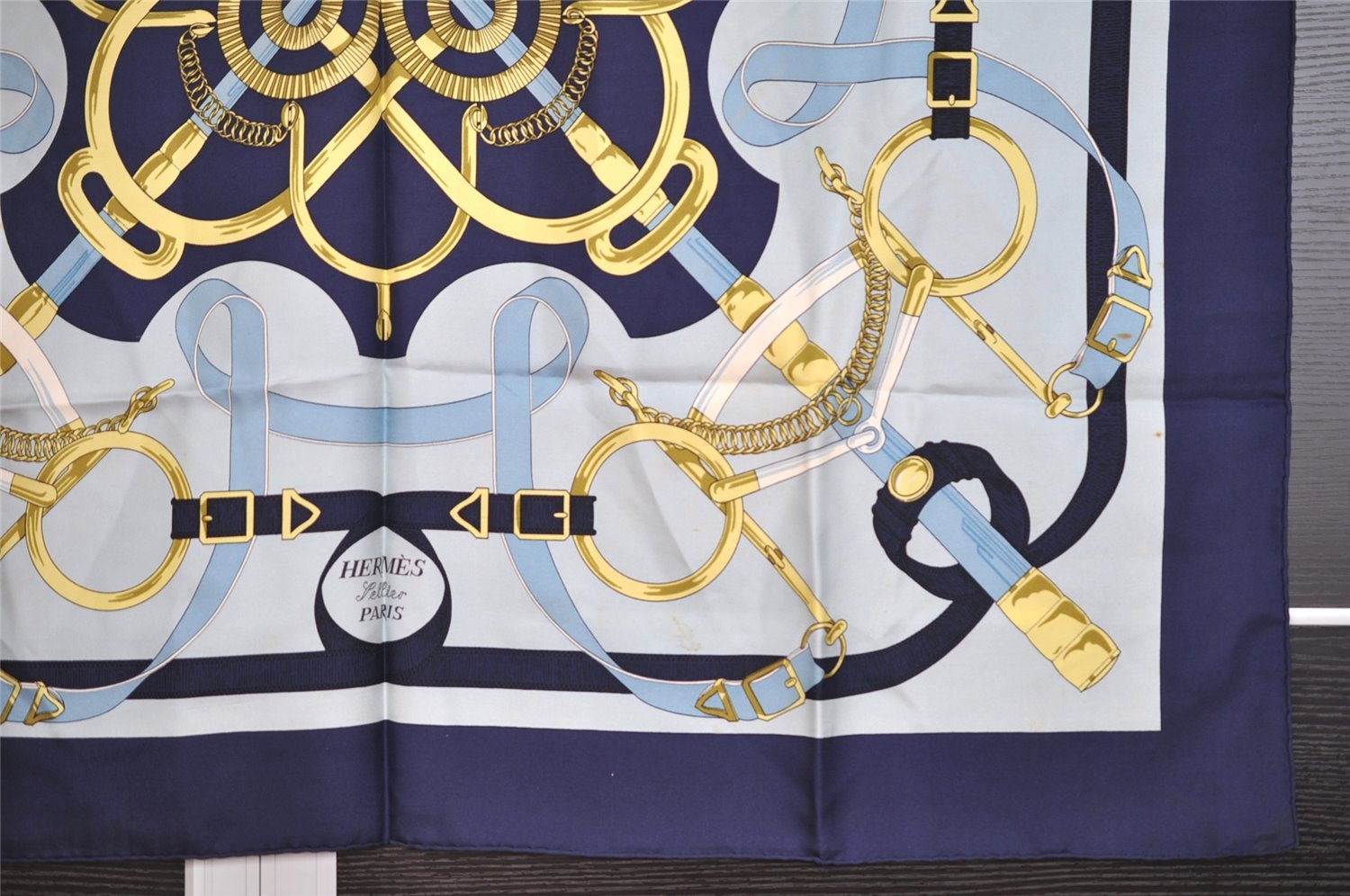 Authentic HERMES Carre 90 Scarf 