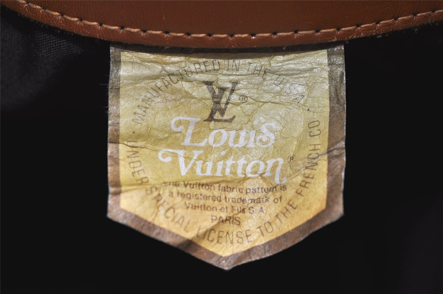 Authentic Louis Vuitton Monogram Bucket PM Shoulder Tote Bag USA Model LV 7561K