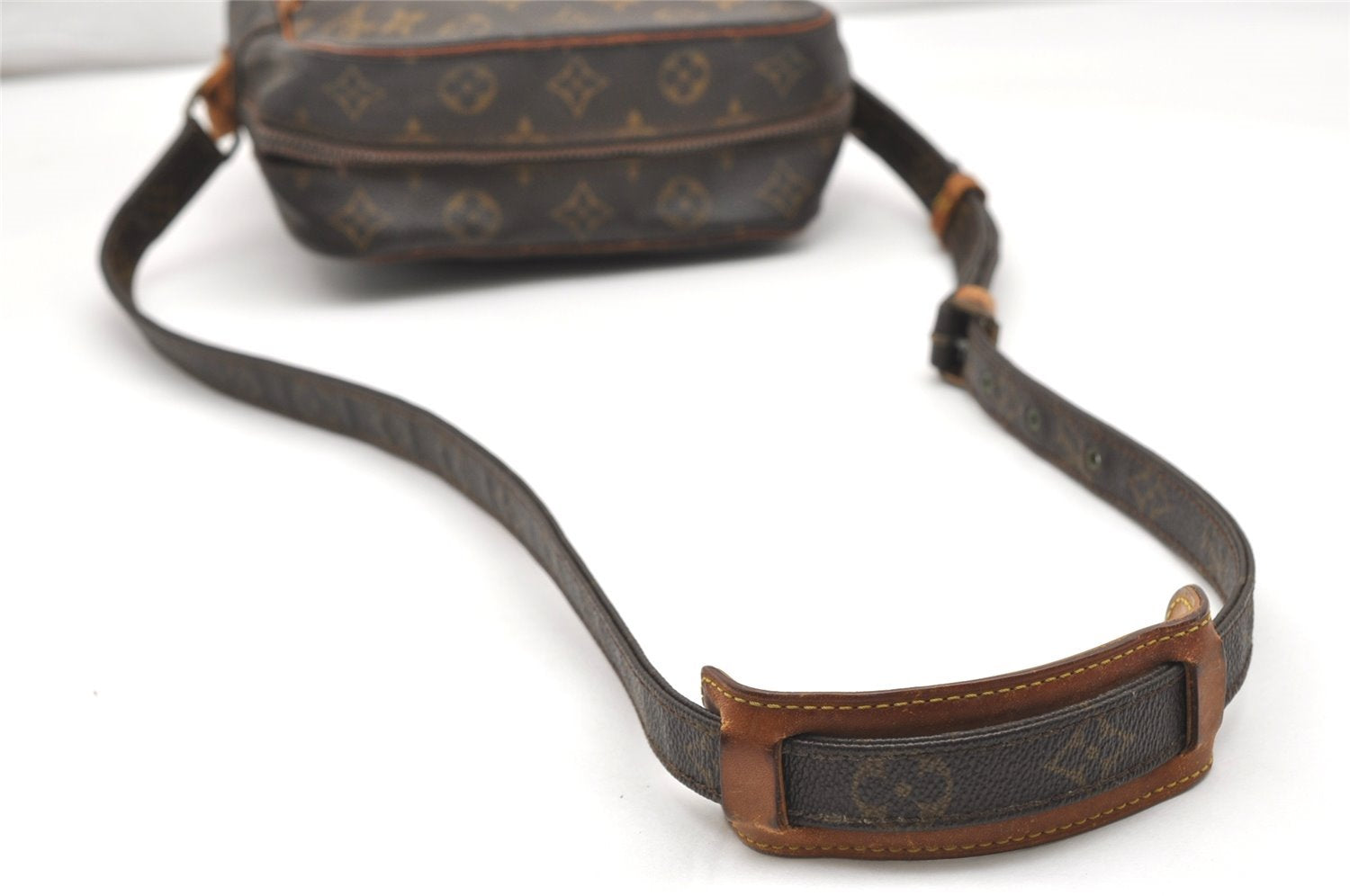 Authentic Louis Vuitton Monogram Danube MM Shoulder Cross Bag M45264 Junk 7564K