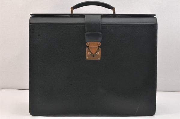 Auth Louis Vuitton Taiga Oural Briefcase Business Bag Green M30024 LV Junk 7571K