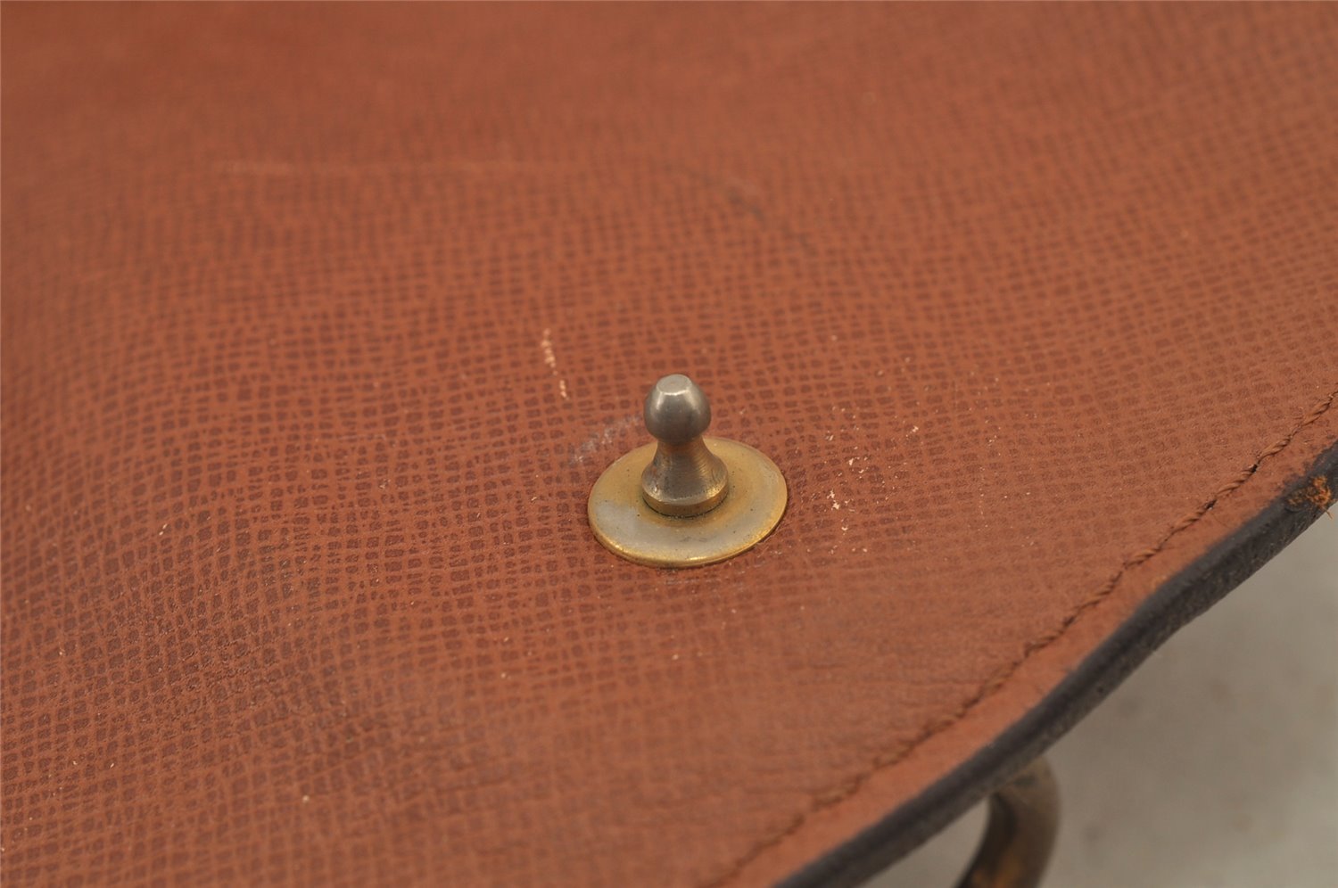 Authentic Louis Vuitton Monogram Saint Cloud GM M51242 Shoulder Cross Bag 7575J