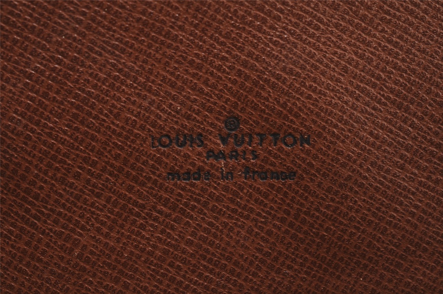 Authentic Louis Vuitton Monogram Saint Cloud GM M51242 Shoulder Cross Bag 7575J