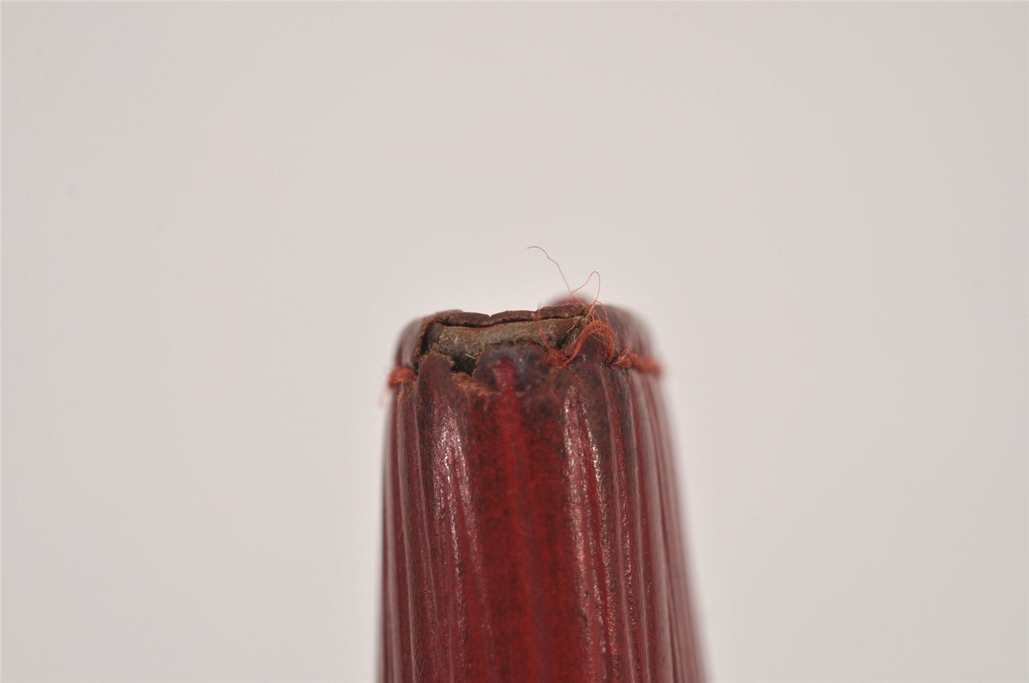 Authentic Louis Vuitton Epi Multicles 4 Key Case Red M63827 LV 7577I