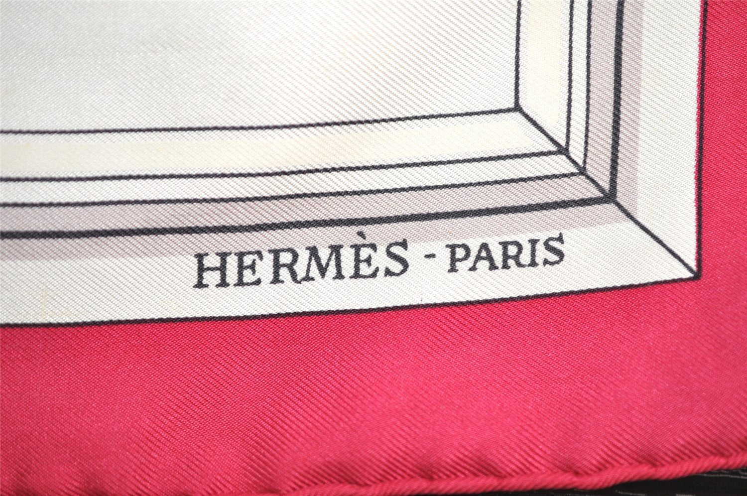 Authentic HERMES Carre 90 Scarf 