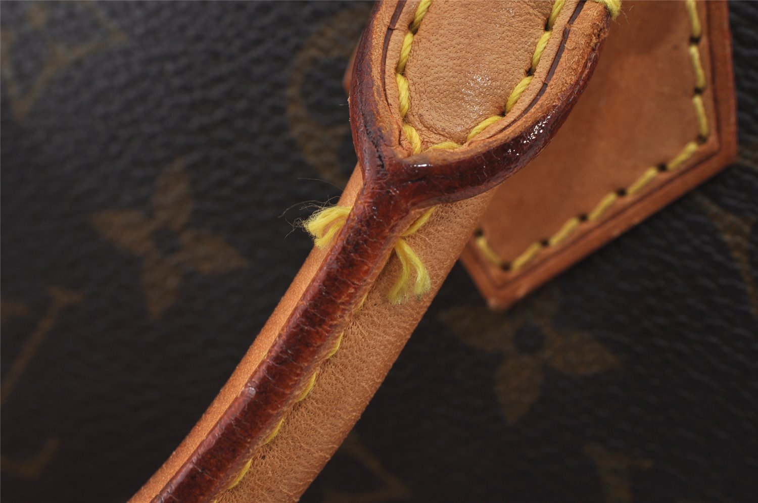 Authentic Louis Vuitton Monogram Alma Hand Bag Purse M51130 LV 7596J