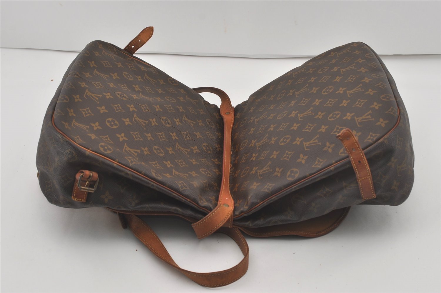 Authentic Louis Vuitton Monogram Saumur 35 Shoulder Cross Bag M42254 LV 7598I