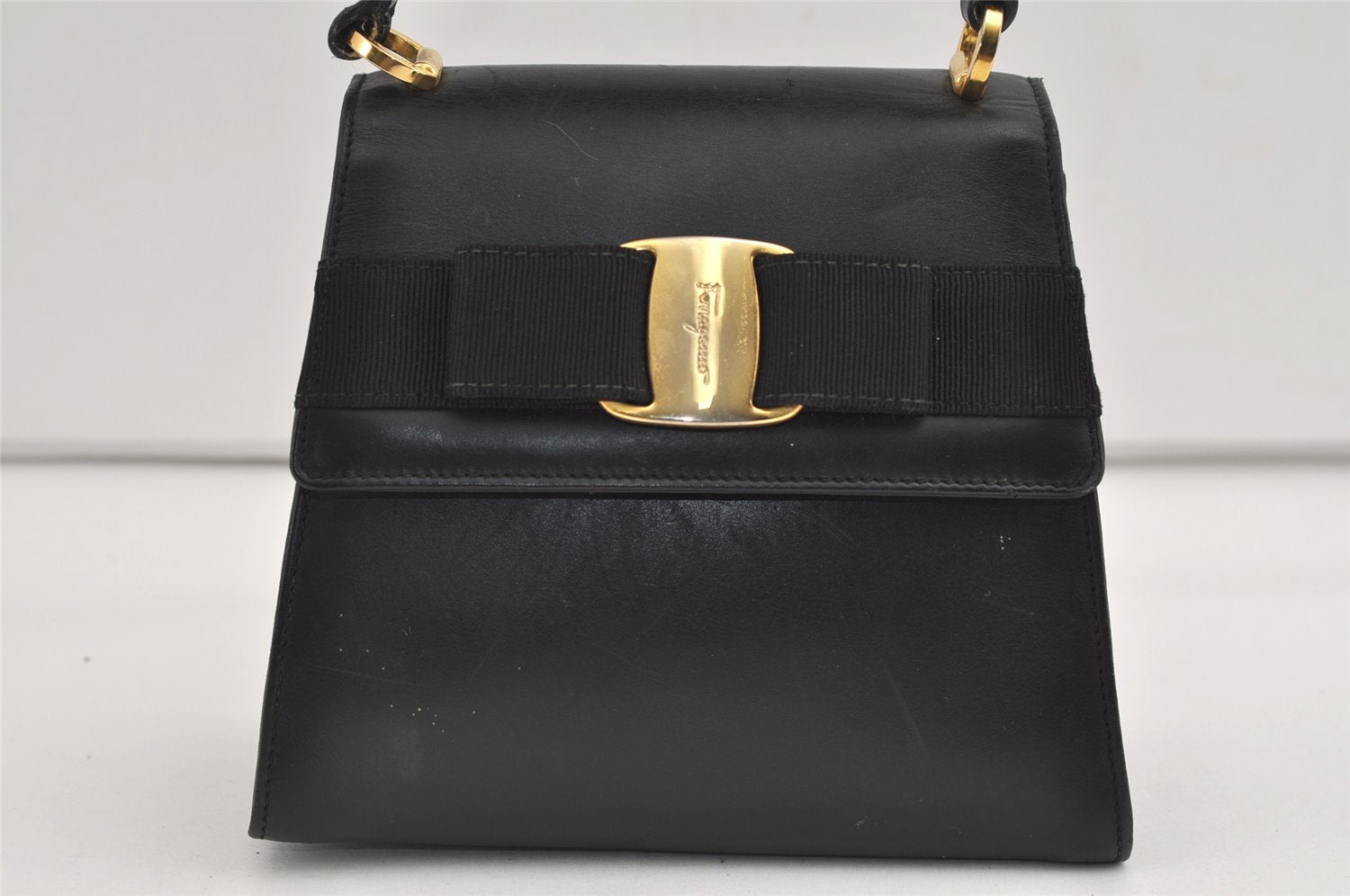 Authentic Salvatore Ferragamo Vara Ribbon Leather 2Way Hand Bag Black 7604J