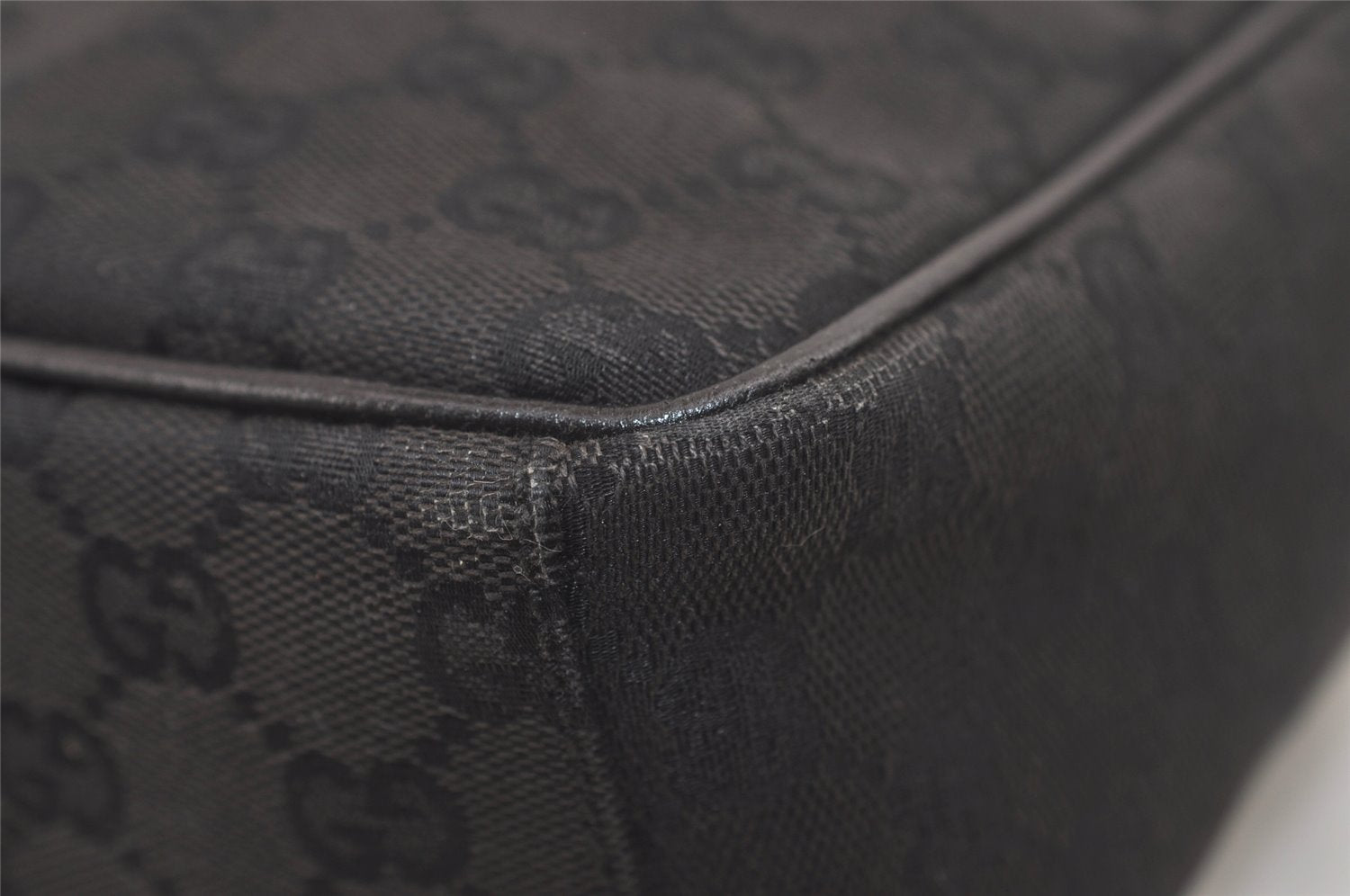 Authentic GUCCI Shoulder Cross Body Bag GG Canvas Leather 03136 Black 7605J