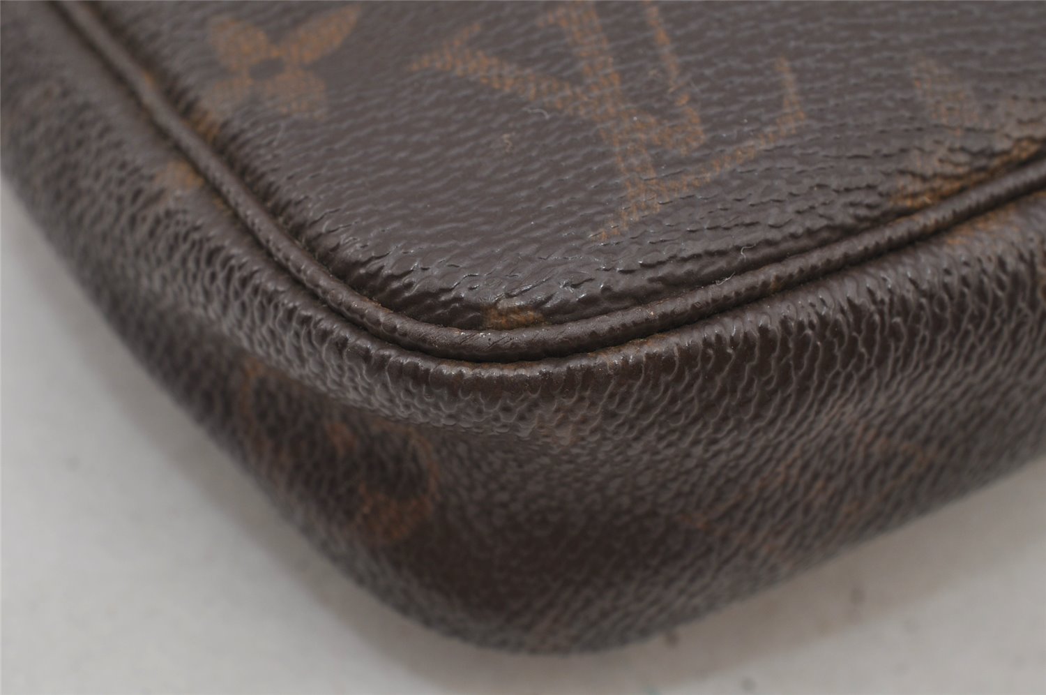 Authentic Louis Vuitton Monogram Pochette Accessoires Pouch M51980 Junk 7610J