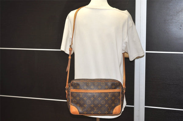 Authentic Louis Vuitton Monogram Trocadero 30 Shoulder Cross Bag M51272 LV 7611J
