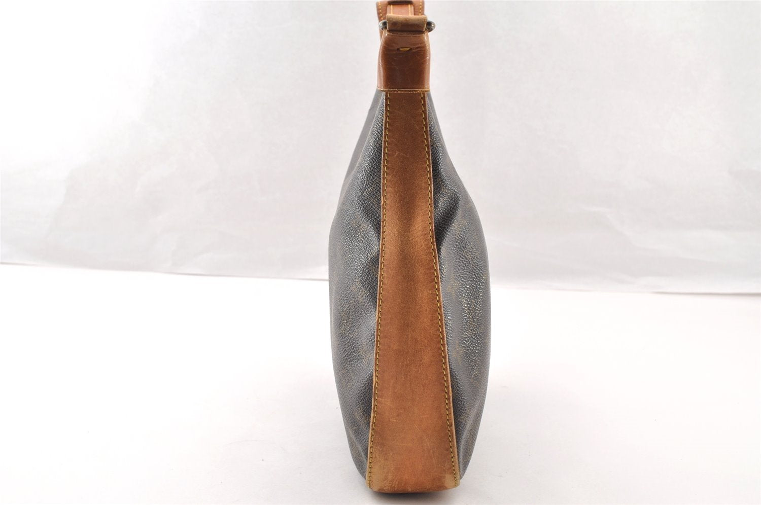 Authentic Louis Vuitton Monogram Boulogne 30 Shoulder Bag Old Model Junk 7618I