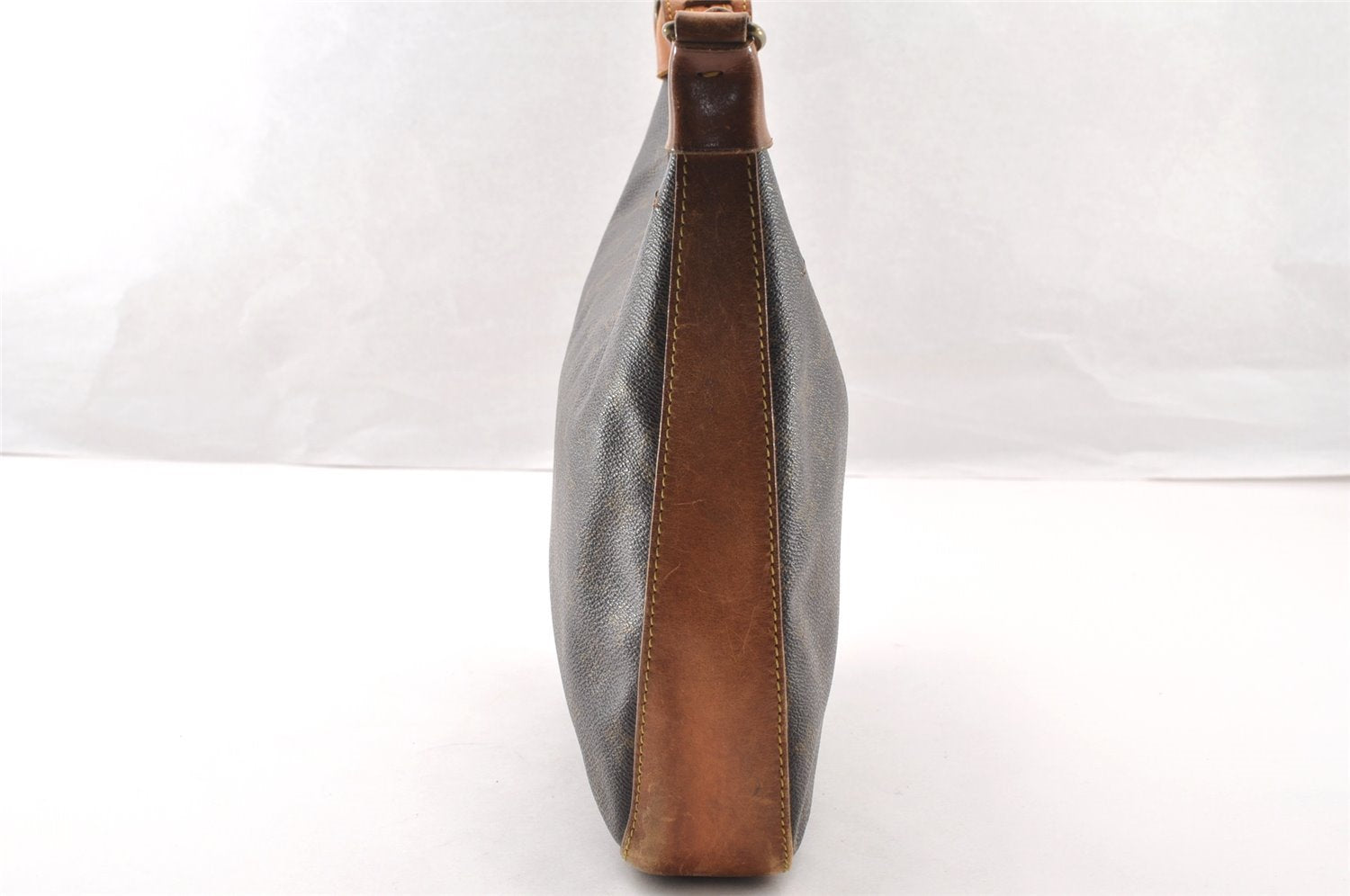 Authentic Louis Vuitton Monogram Boulogne 30 Shoulder Bag Old Model Junk 7618I