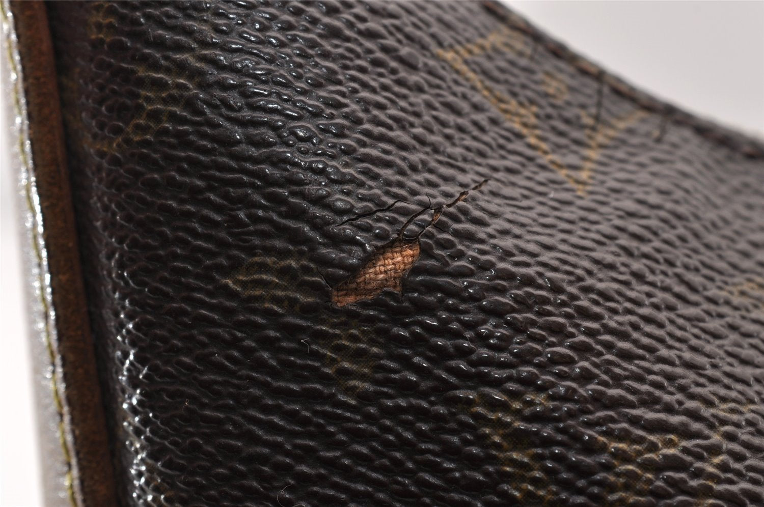 Authentic Louis Vuitton Monogram Boulogne 30 Shoulder Bag Old Model Junk 7618I