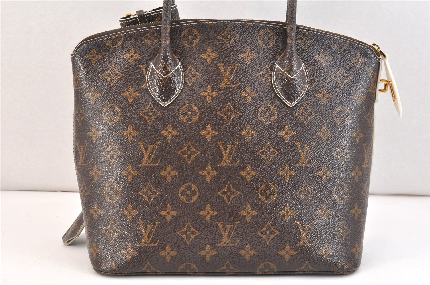 Authentic Louis Vuitton Shiny Monogram Lockit Hand Tote Bag M40597 LV Junk 7624K