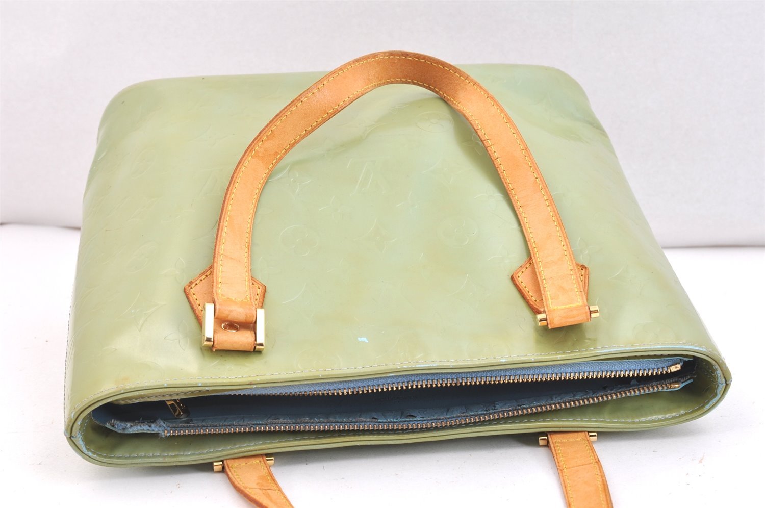 Authentic Louis Vuitton Vernis Houston Shoulder Hand Bag Green LV Junk 7625K