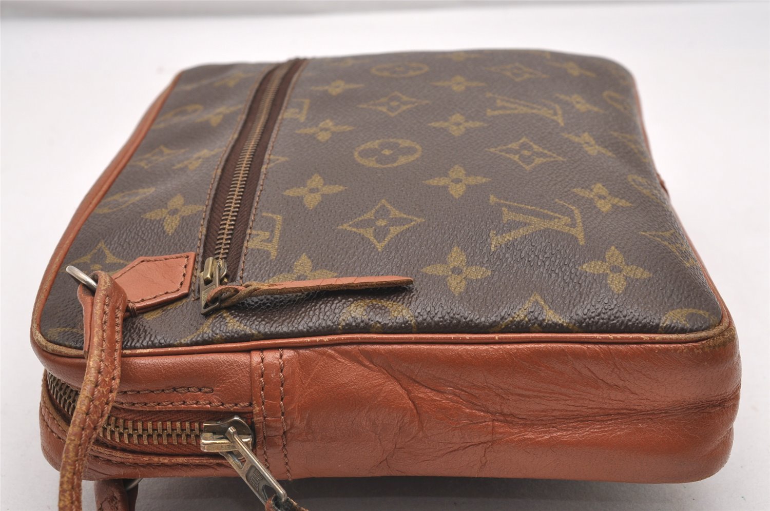 Authentic Louis Vuitton Monogram Pochette Sport Clutch Bag Old Model Junk 7631I