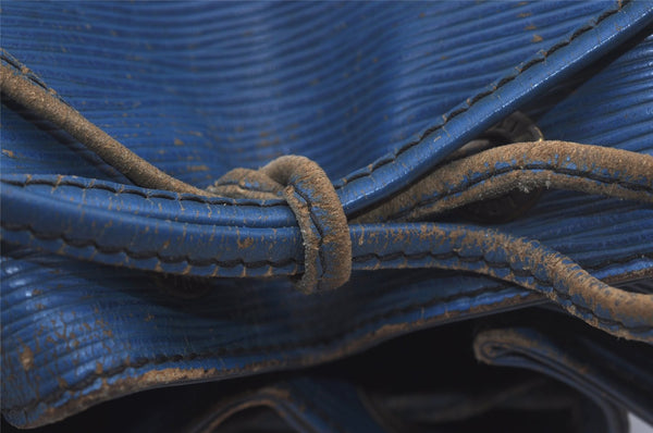 Authentic Louis Vuitton Epi Petit Noe Shoulder Drawstring Bag M44105 Blue 7636I