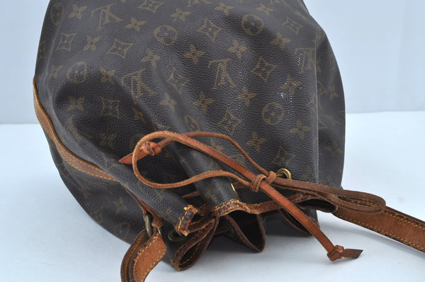 Authentic Louis Vuitton Monogram Petit Noe M42226 Shoulder Drawstring Bag 7637H