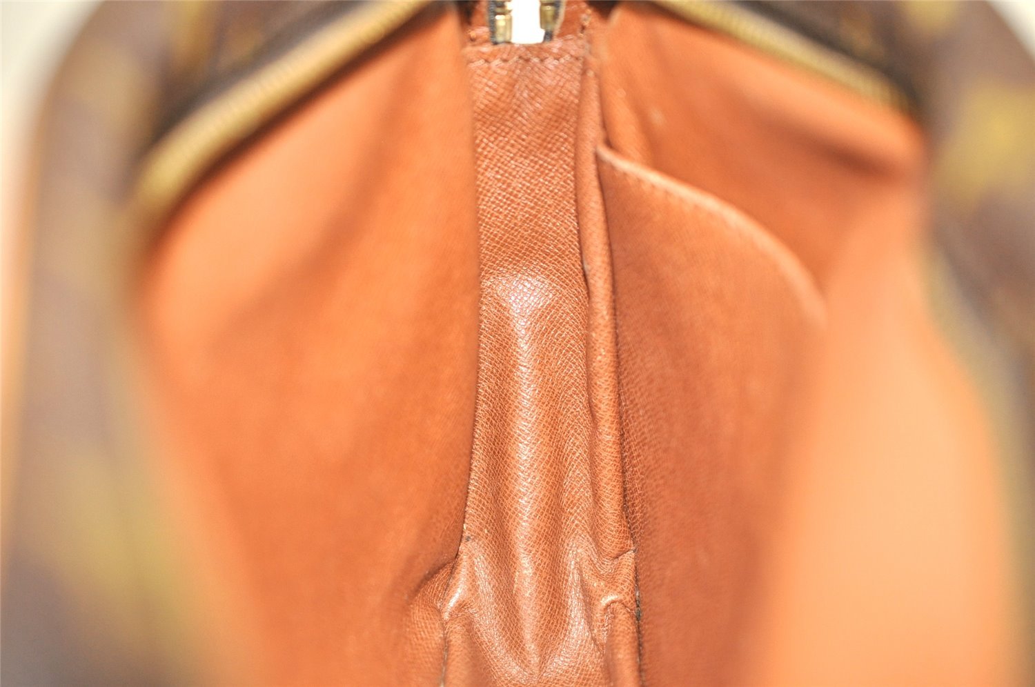 Authentic Louis Vuitton Monogram Compiegne 28 Clutch Hand Bag M51845 LV 7638J