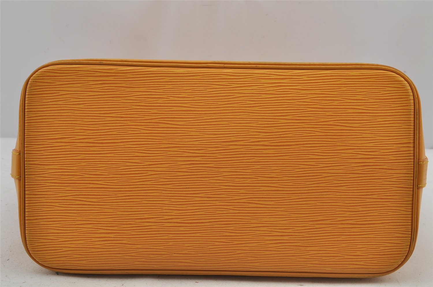 Authentic Louis Vuitton Epi Alma PM Hand Bag Yellow M52149 LV 7639J