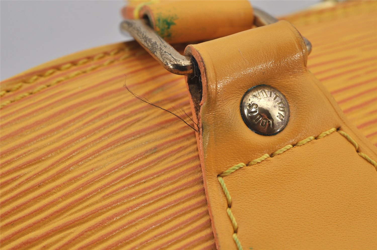 Authentic Louis Vuitton Epi Alma PM Hand Bag Yellow M52149 LV 7639J