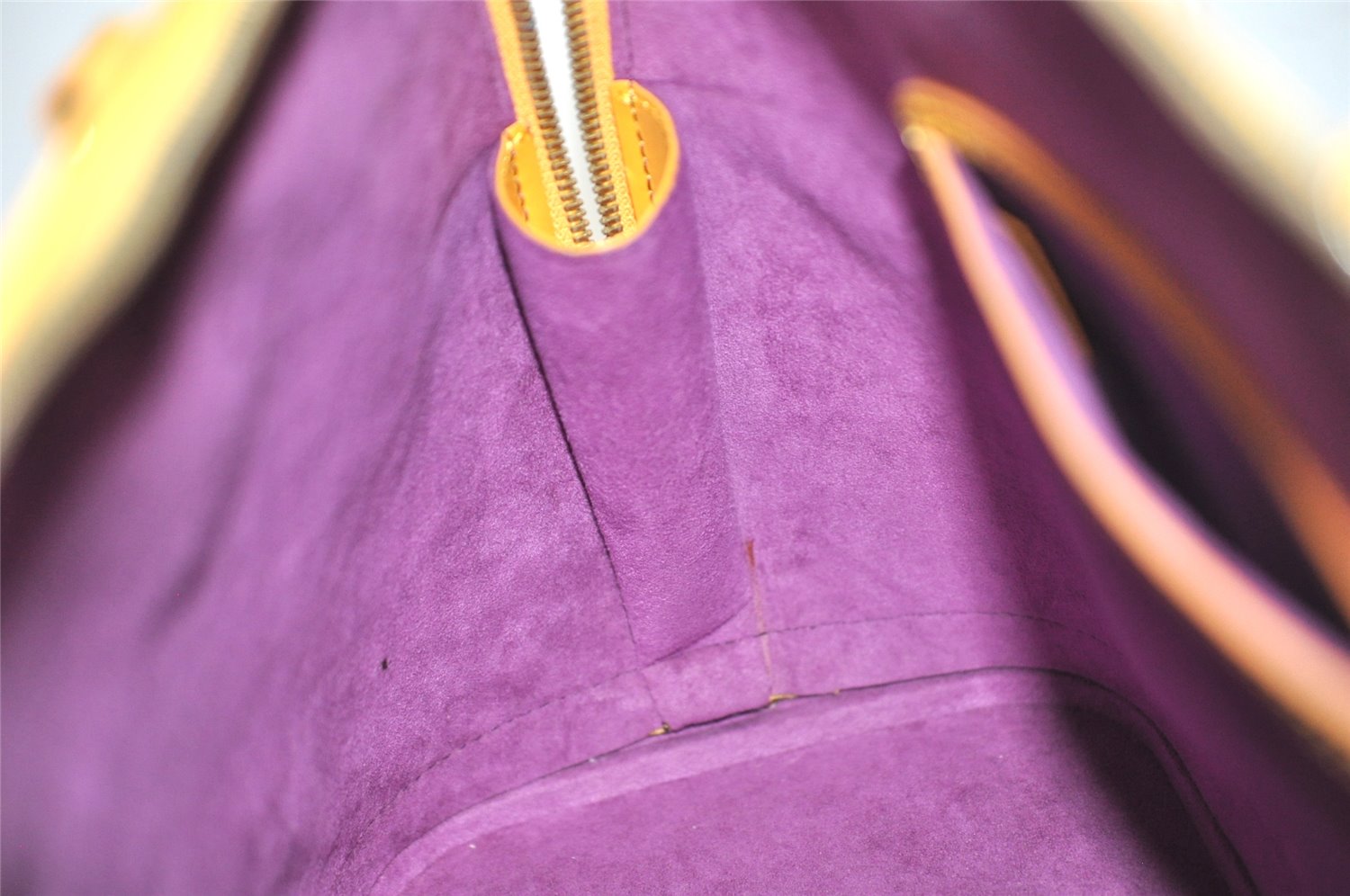 Authentic Louis Vuitton Epi Alma PM Hand Bag Yellow M52149 LV 7639J