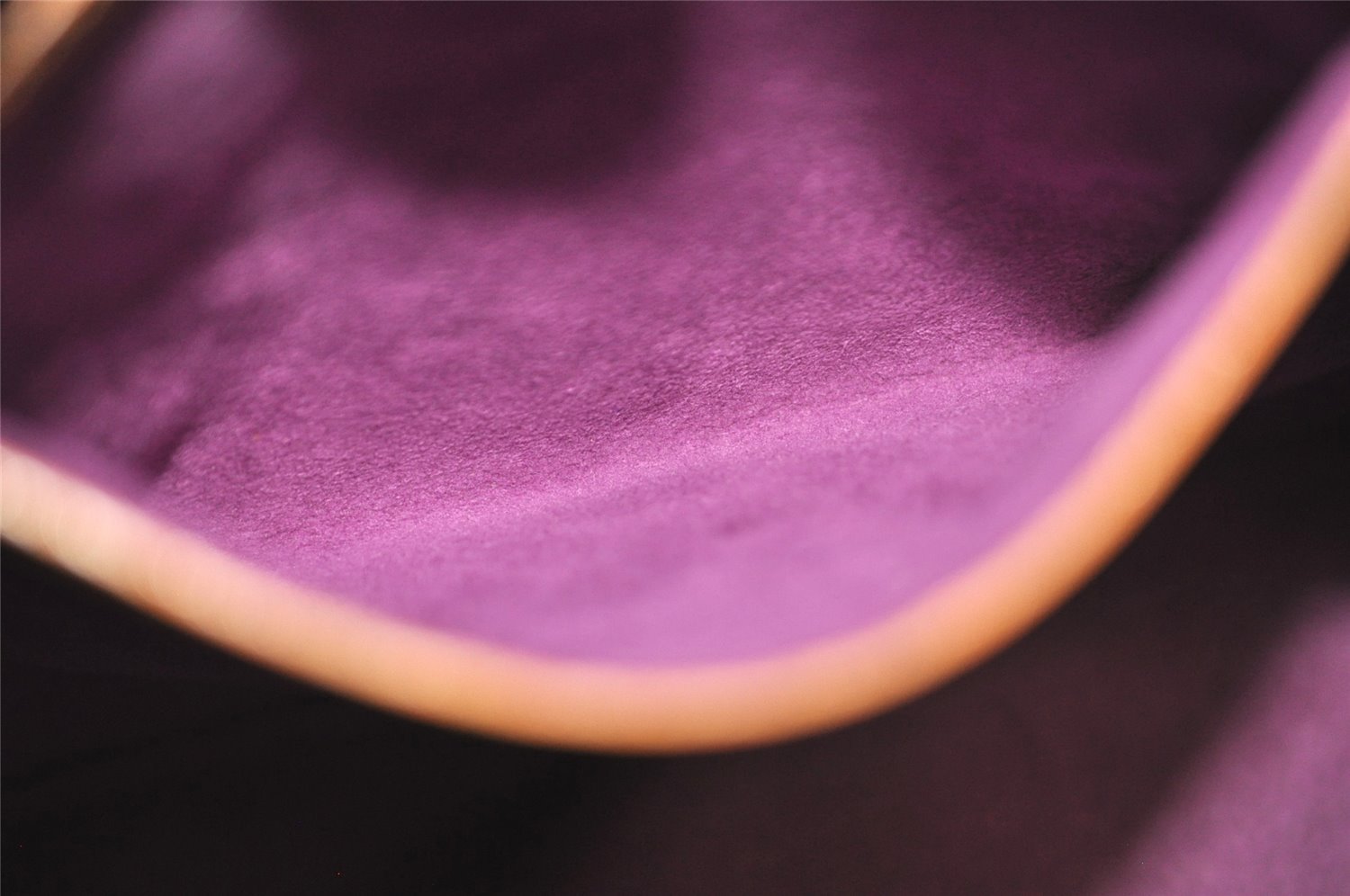 Authentic Louis Vuitton Epi Alma PM Hand Bag Yellow M52149 LV 7639J