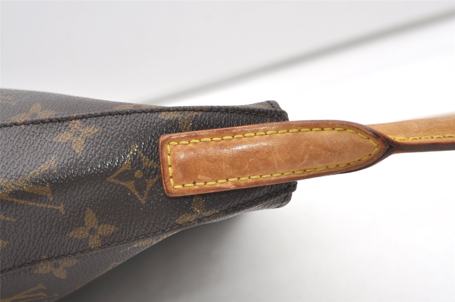 Authentic Louis Vuitton Monogram Looping GM Shoulder Bag M51145 LV 7640J