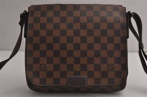 Authentic Louis Vuitton Damier District PM Shoulder Cross Bag N41213 LV 7643J