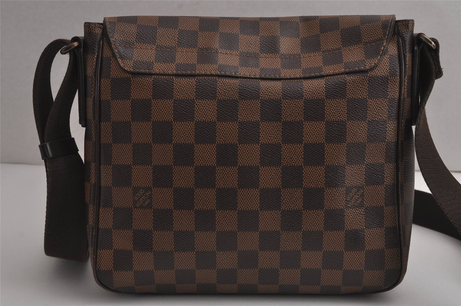 Authentic Louis Vuitton Damier District PM Shoulder Cross Bag N41213 LV 7643J