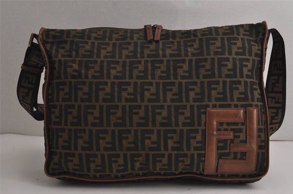 Authentic FENDI Zucca Shoulder Cross Body Bag Purse Nylon Leather Brown 7646J