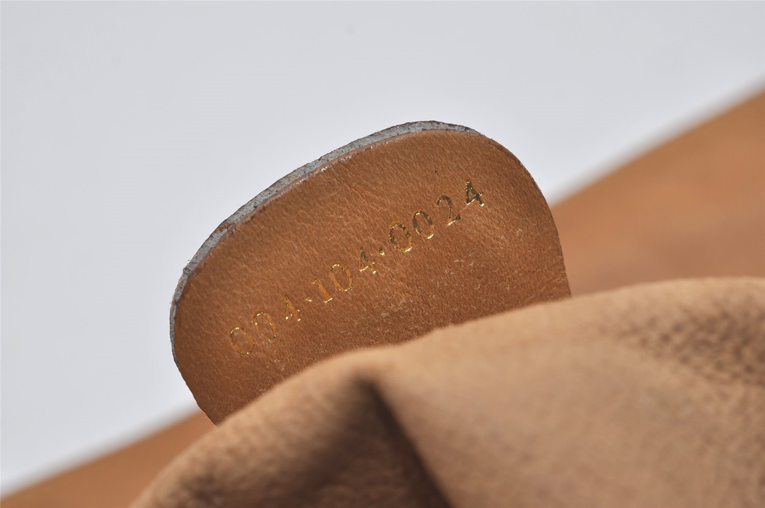 Authentic GUCCI Micro GG PVC Leather Shoulder Cross Body Bag Purse Brown 7652I