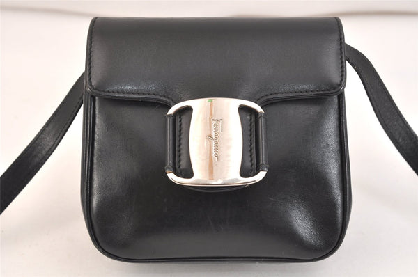 Authentic Salvatore Ferragamo Vara Shoulder Cross Bag Leather Black SF 7653K