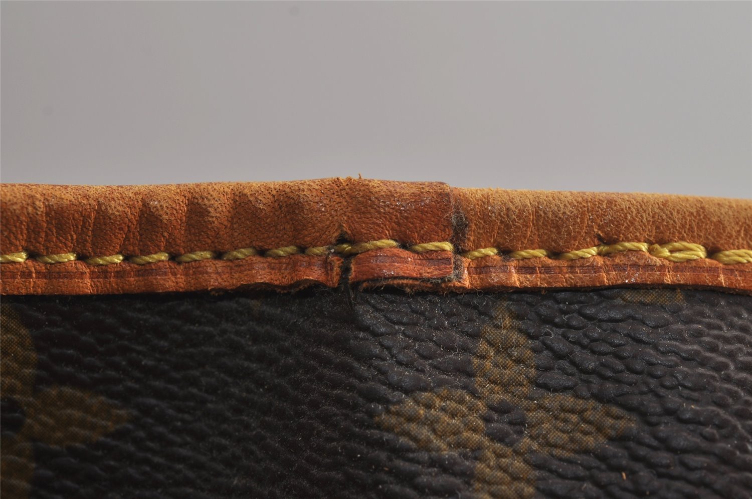 Authentic Louis Vuitton Monogram Batignolles Horizontal Tote Bag M51154 LV 7654J