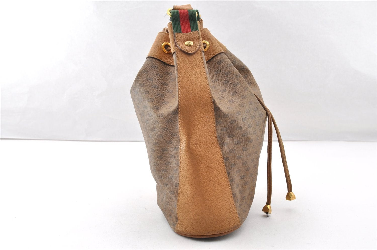 Auth GUCCI Web Sherry Line Micro GG PVC Leather Drawstring Bag Brown Junk 7655I