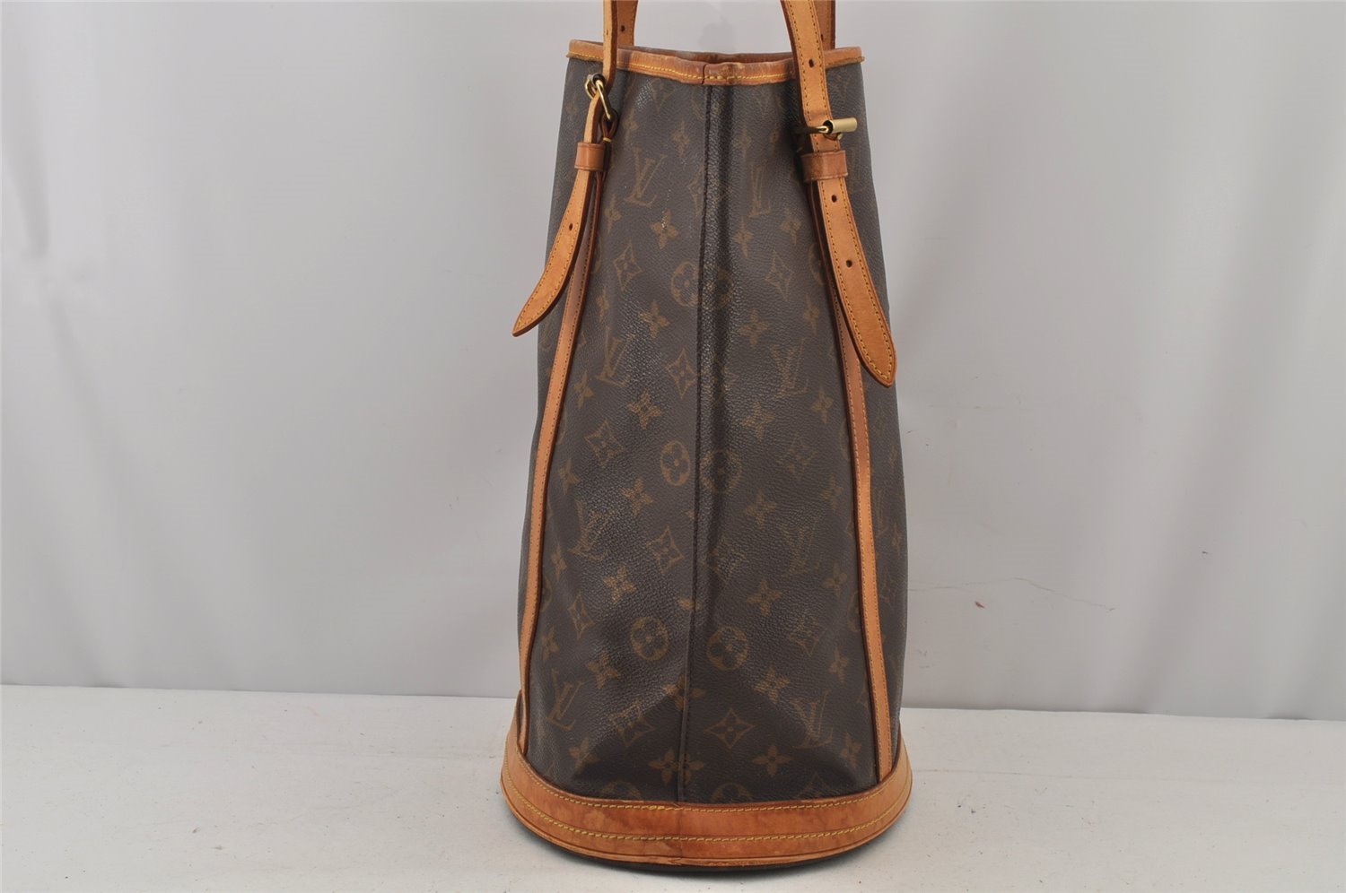 Authentic Louis Vuitton Monogram Bucket GM Shoulder Tote Bag M42236 Junk 7655J