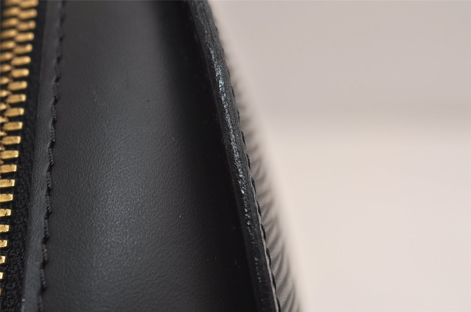 Authentic Louis Vuitton Epi Dauphine GM Pouch Clutch Bag Black M48432 Junk 7657J