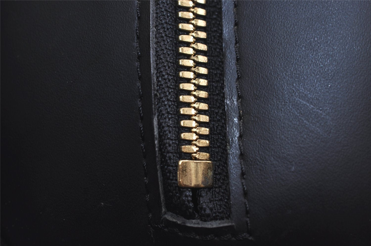 Authentic Louis Vuitton Epi Dauphine GM Pouch Clutch Bag Black M48432 Junk 7657J