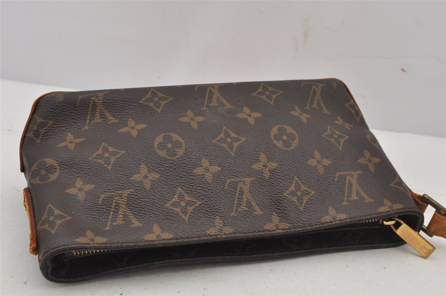 Authentic Louis Vuitton Monogram Trotteur Shoulder Cross Bag M51240 Junk 7661J