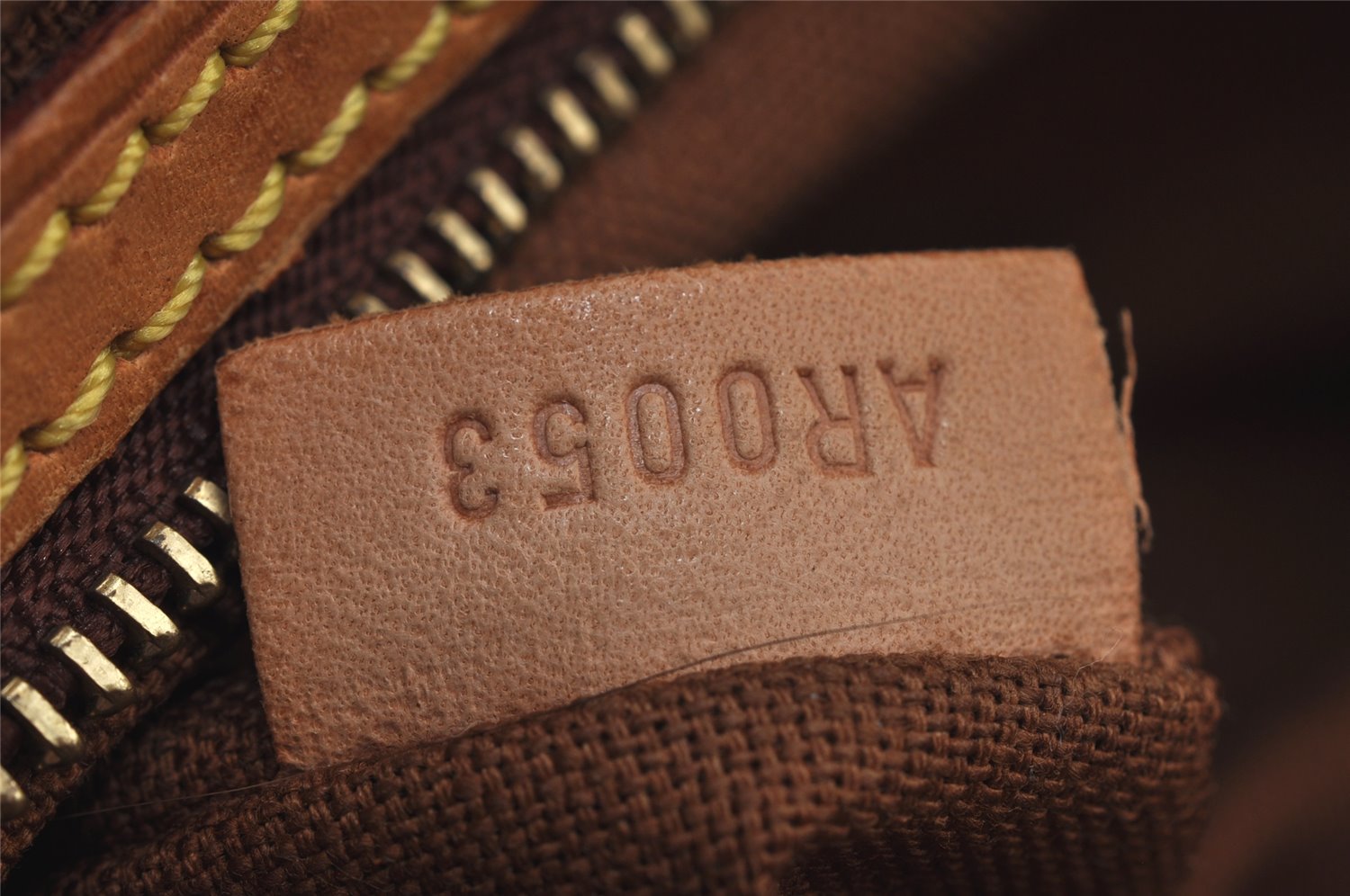 Authentic Louis Vuitton Monogram Trotteur Shoulder Cross Bag M51240 Junk 7661J