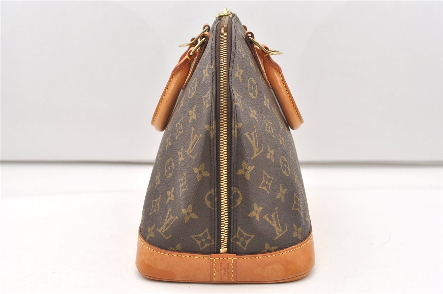 Authentic Louis Vuitton Monogram Alma Hand Bag Purse M51130 LV 7662J