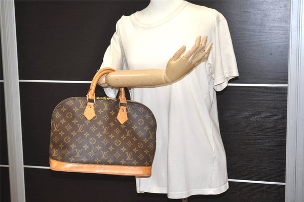 Authentic Louis Vuitton Monogram Alma Hand Bag Purse M51130 LV 7662J