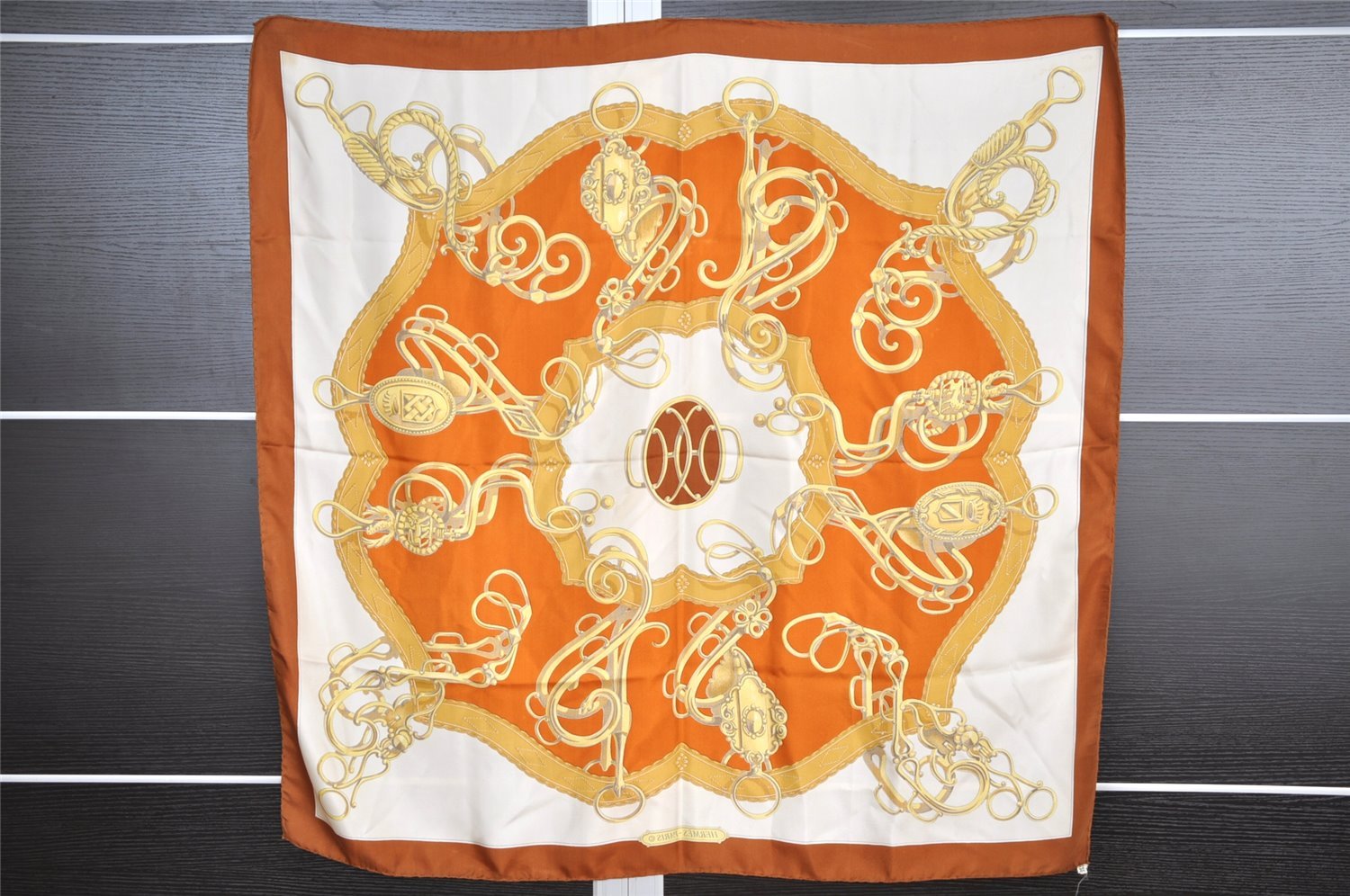 Authentic HERMES Carre 90 Scarf 