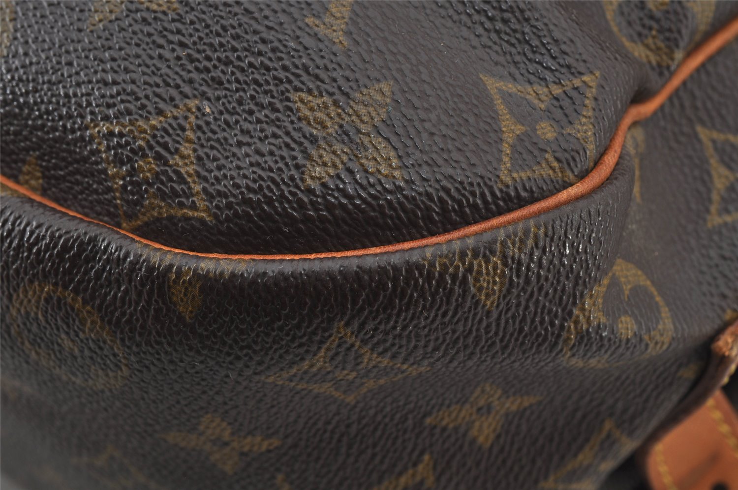 Authentic Louis Vuitton Monogram Saumur 35 Shoulder Cross Bag M42254 LV 7671J